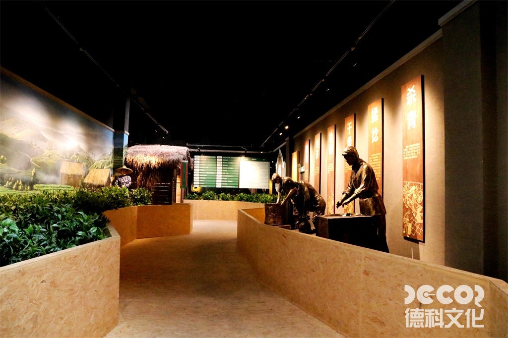 企業(yè)展館設(shè)計(jì)中的展示材料應(yīng)如何保護(hù)和展示？