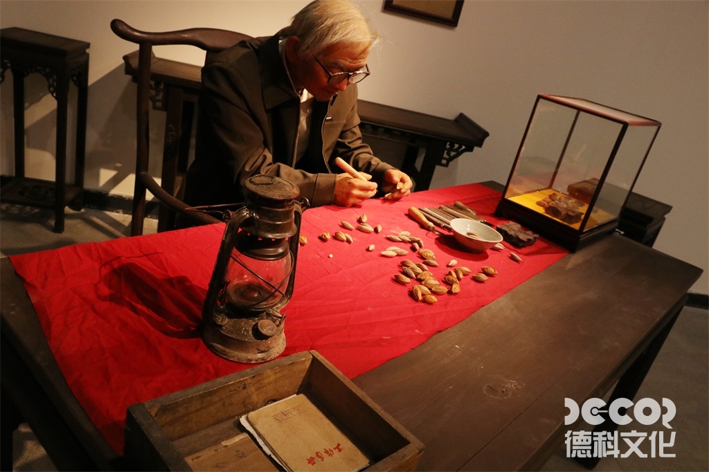 展館裝修公司如何應(yīng)對(duì)展館裝修中的戶外展示和景觀設(shè)計(jì)？