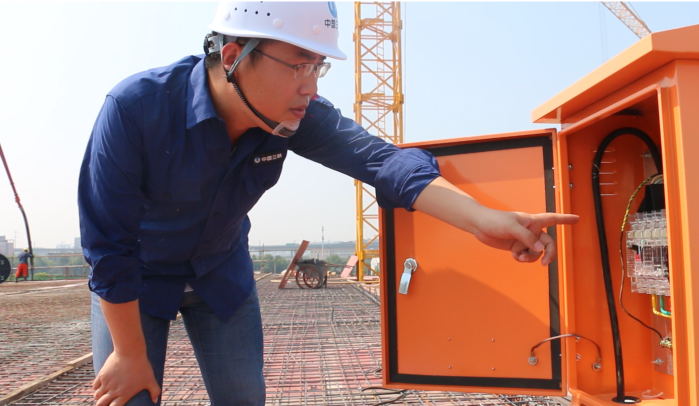 9、盛賀偉（查看朱家橋污水處理廠提標改造工地）